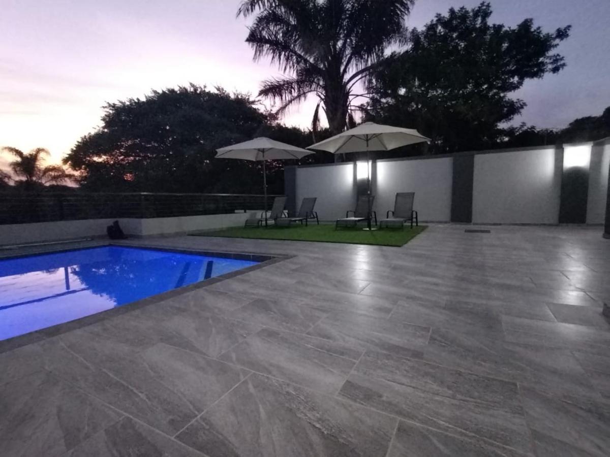 Hotel Casa De Luxe Ballito Zewnętrze zdjęcie