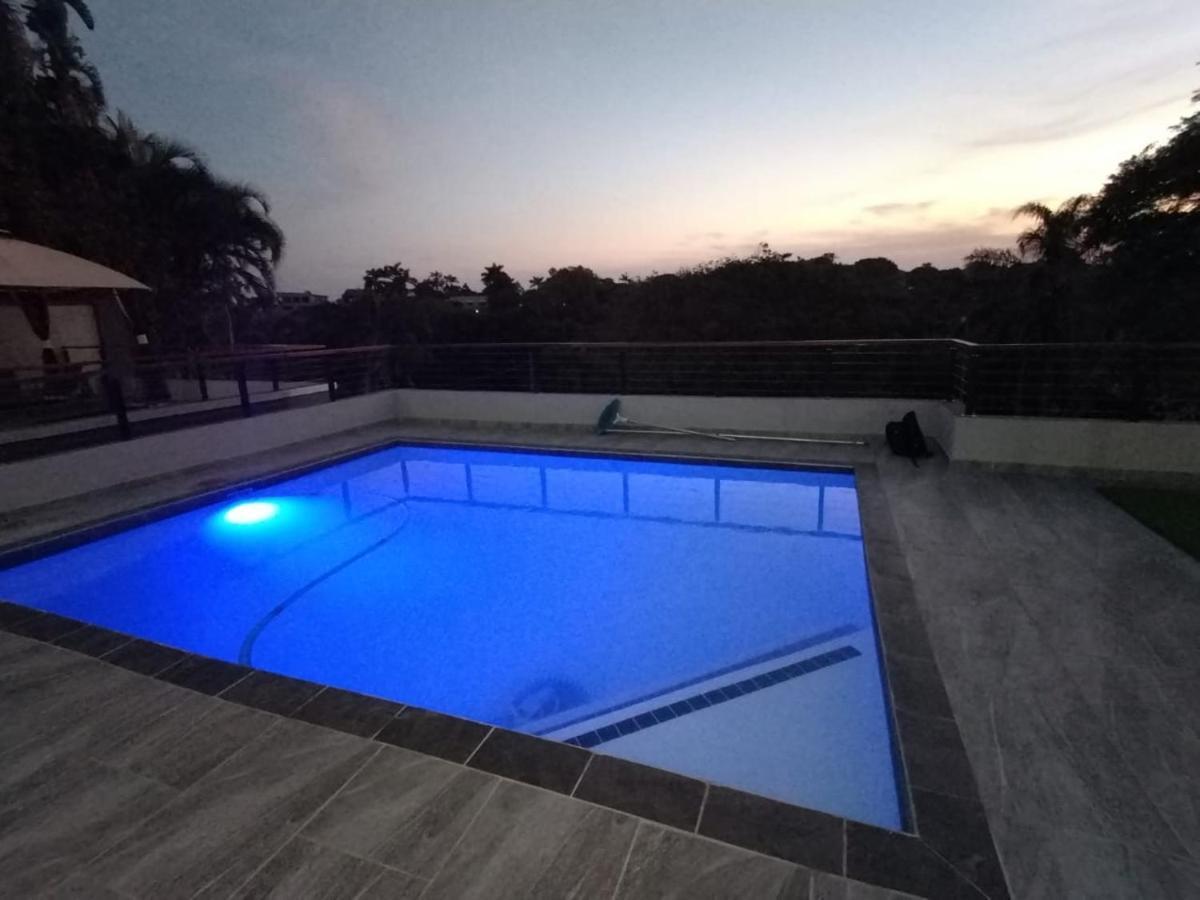 Hotel Casa De Luxe Ballito Zewnętrze zdjęcie